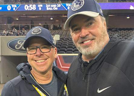 Les Alouettes de Montréal sont accueillis par les Cowboys à Dallas