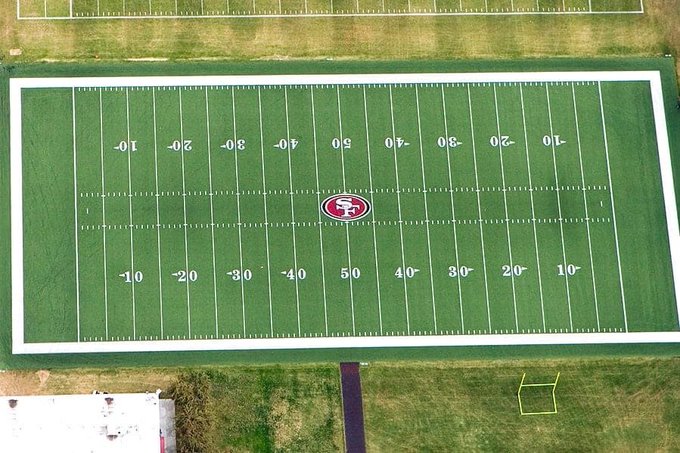 Les 49ers se plaignent de l’état de leur terrain d’entraînement et ils se trouvent désavantagés