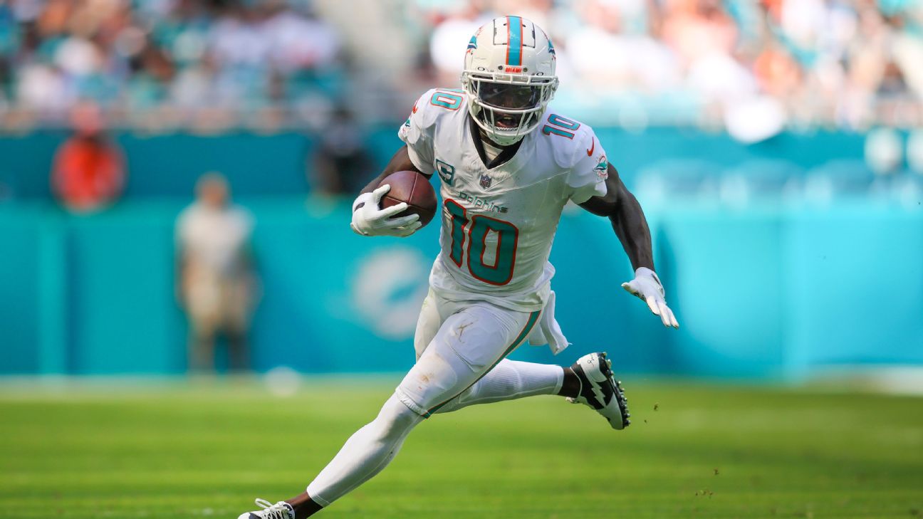 Tyreek Hill reçoit un titre honorable parmi tous les receveurs de la NFL