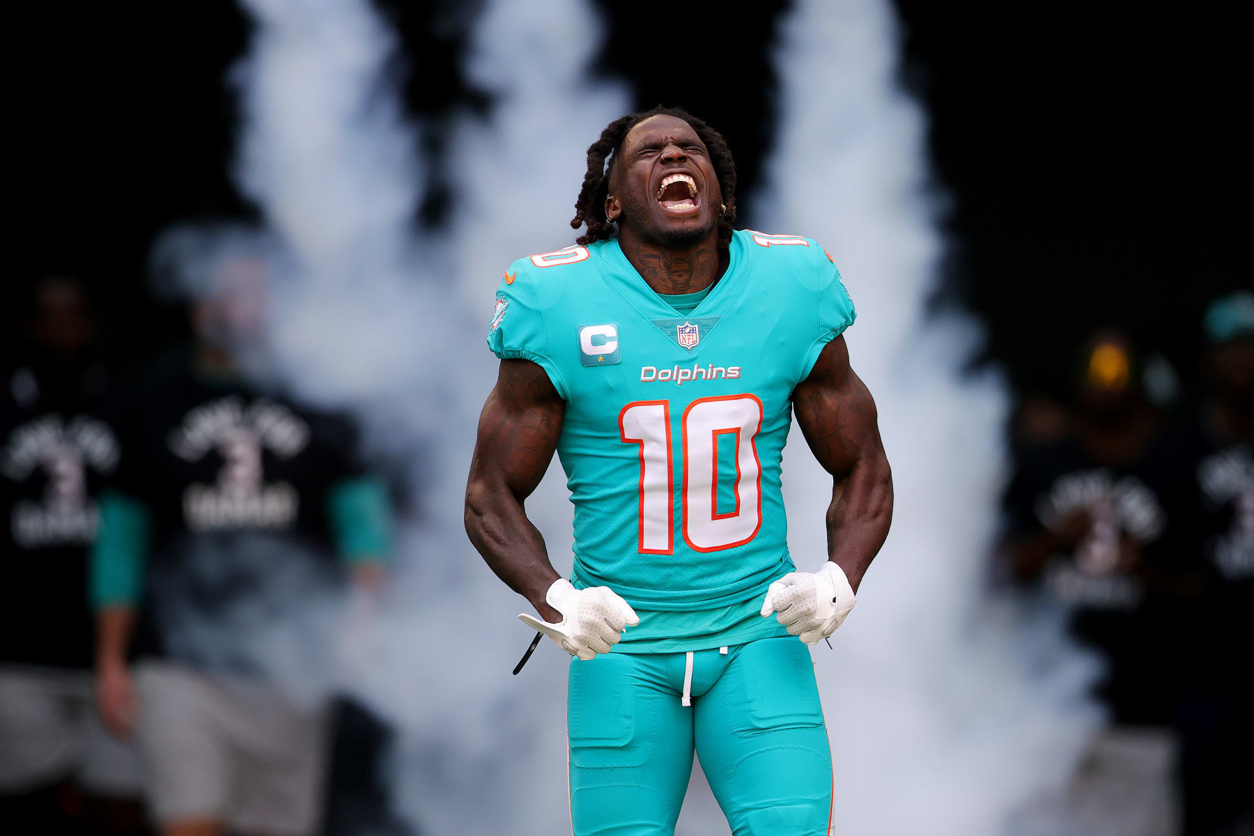 Tyreek Hill et les Dolphins signent un nouveau contrat