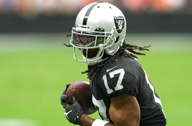 Une annonce serait imminente impliquant Davante Adams des Raiders