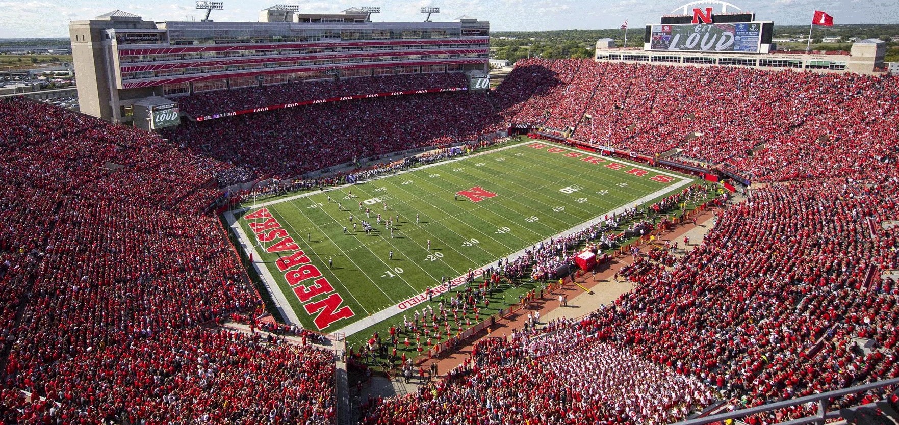 Polémique autour de la séquence de matchs à guichets fermés pour le mythique programme de Nebraska