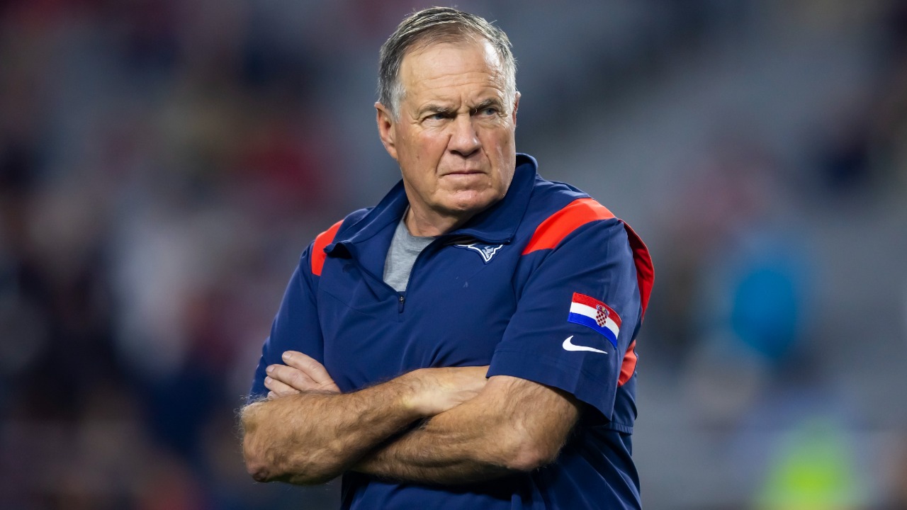 Bill Belichick a eu une entrevue sérieuse pour un poste d’entraîneur-chef