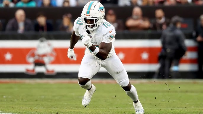 Tyreek Hill confirme son départ des Dolphins de Miami