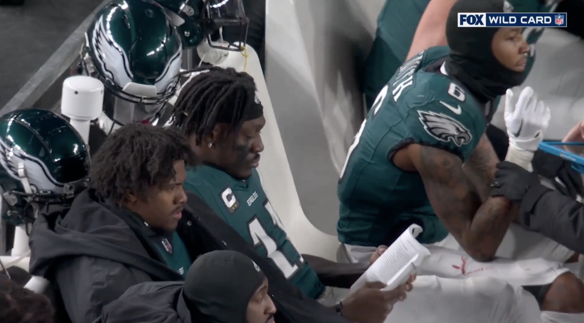 AJ Brown des Eagles propulse un livre au sommet des ventes