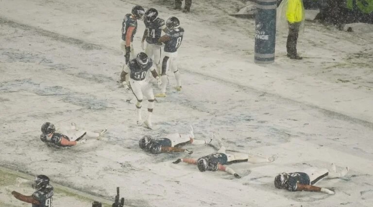 Les Eagles de Philadelphie vendent des pots remplis de neige