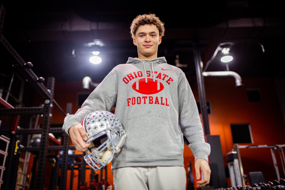 «C’est fou pour quelqu’un du Québec!» : Maxence LeBlanc savoure la victoire des Buckeyes d’Ohio State